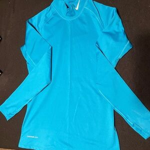 *Like New* Nike Pro Combat Dri-FIT Fitted Long Sleeve Therma-Fit Shirt